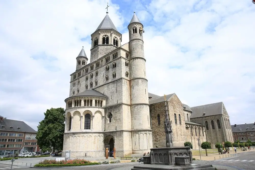 Historique St. Gertrud Church à Nivelles, Belgique